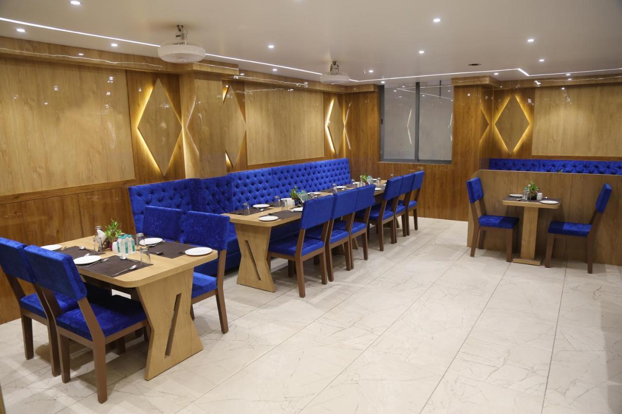 Hotel Nova Pride Rajkot Luaran gambar