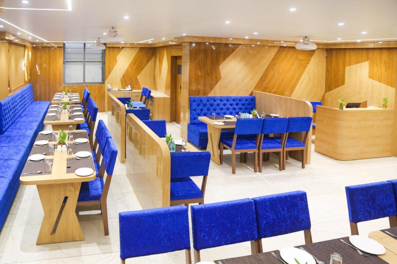 Hotel Nova Pride Rajkot Luaran gambar